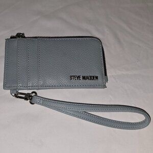 Steve Madden Periwinkle Key and Card Holder Wristlet, NWOT